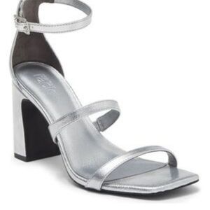 NORDSTROM RACK Adelaide Block Heel Sandals Size 6.5
